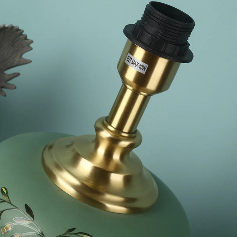 Lampe de Table vintage en céramique vert à motif avec abat-jour en tissu ILTA