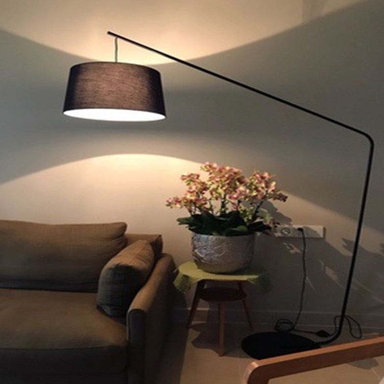 Lampadaire en métal design