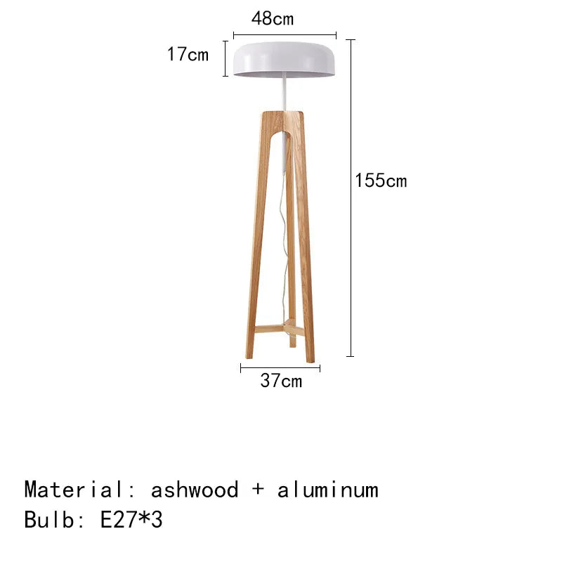 Lampadaire trépied design en bois et abat-jour en métal RODDO