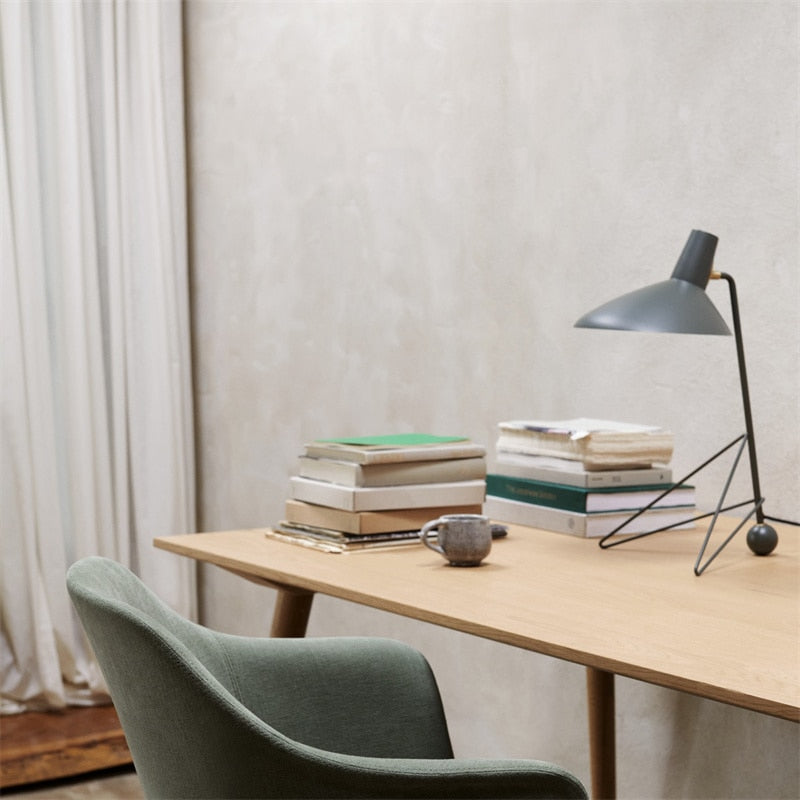 BALANS designer metal table lamp