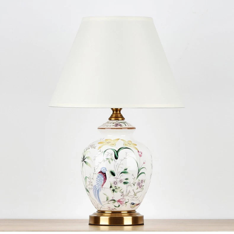 Lampe de Table en céramique blanc à motif avec abat-jour en tissu ELEGANZA