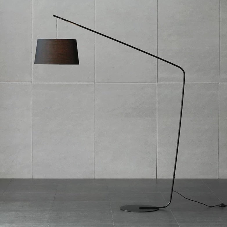 Lampadaire en métal design