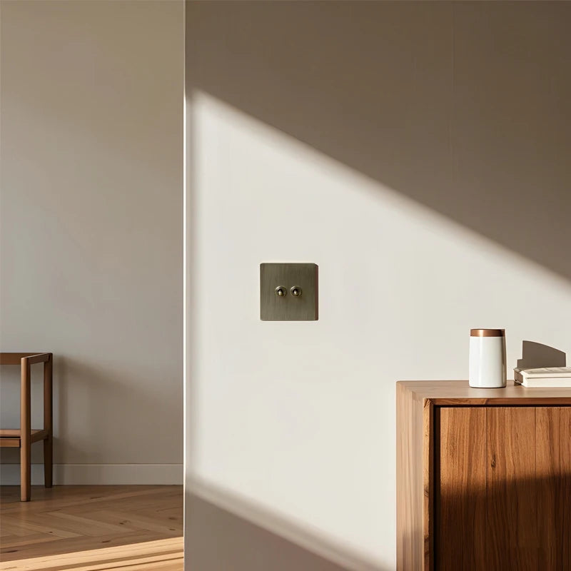 Prises et interrupteurs design à bascule en acier inoxydable bronze effet brossé SPS10