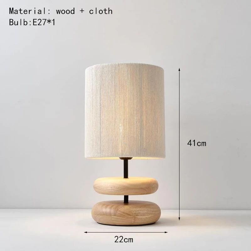 Lampe de table design bohème en bois avec abat-jour en tissu WAZI