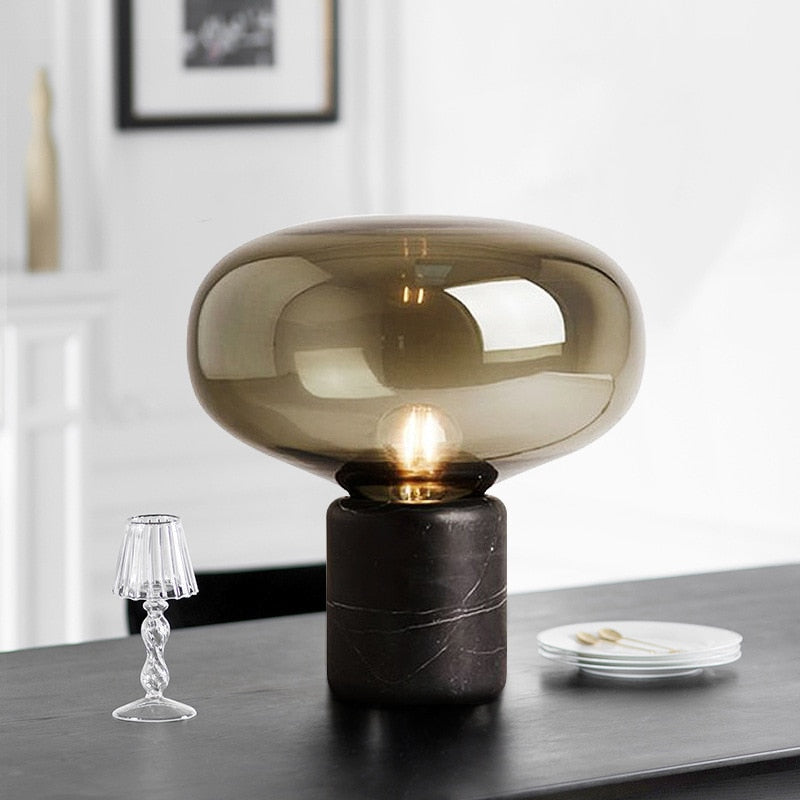 Lampe de table en verre design