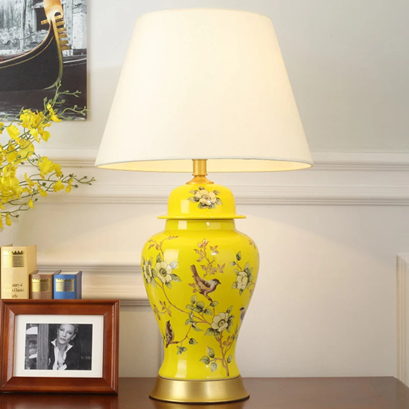 Lampe de Table en céramique jaune à motif fleuri avec abat-jour en tissu VIOLET