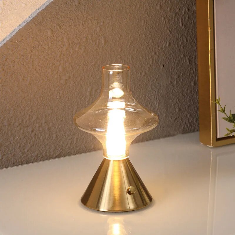 Petite lampe de table en forme de chandelier moderne CHAMMA