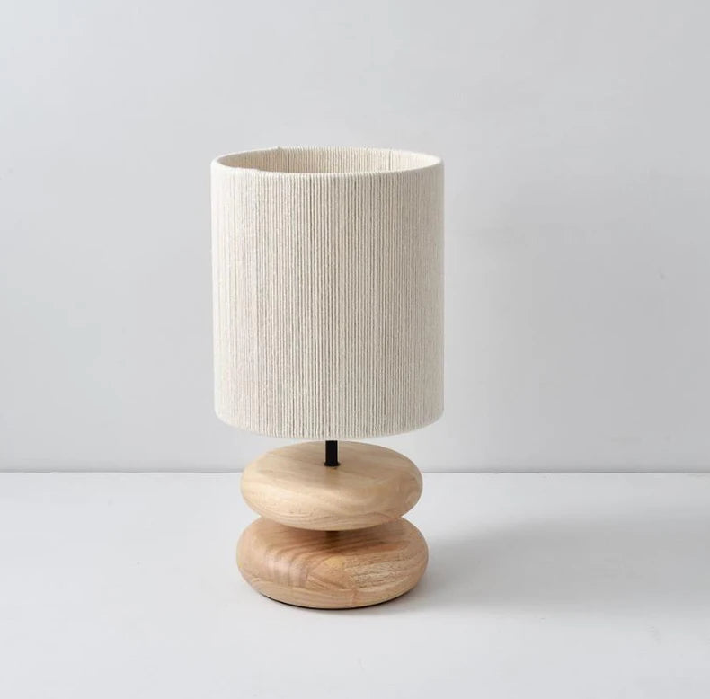 Lampe de table design bohème en bois avec abat-jour en tissu WAZI