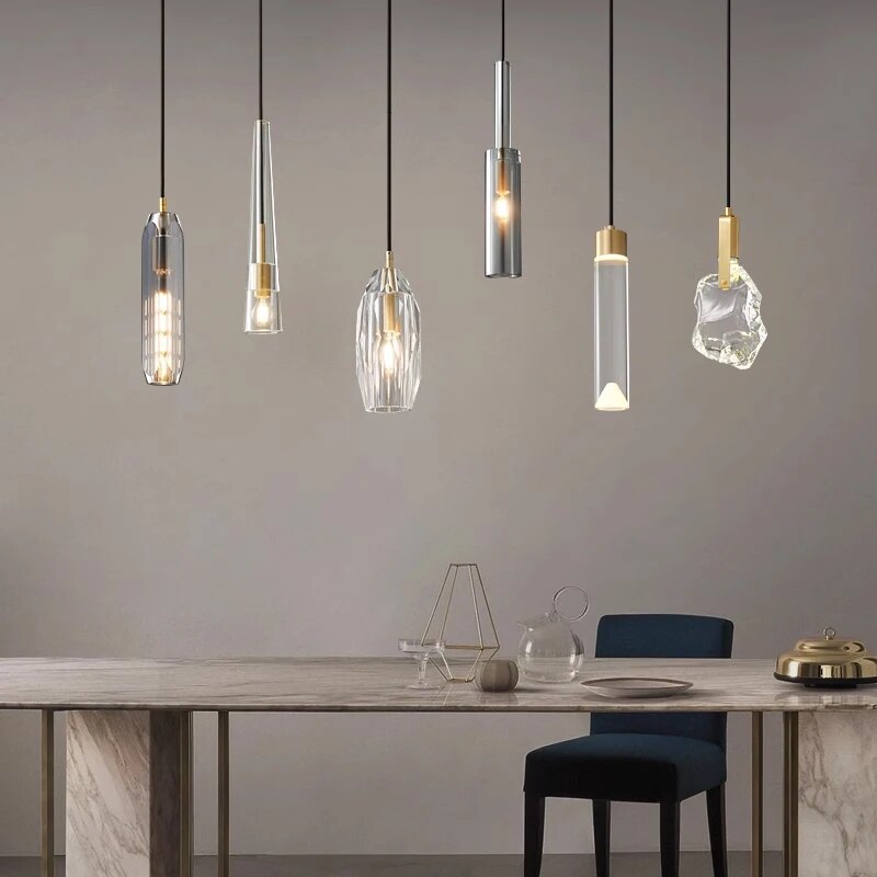 Petite suspension design LED en verre et métal AKCESORI