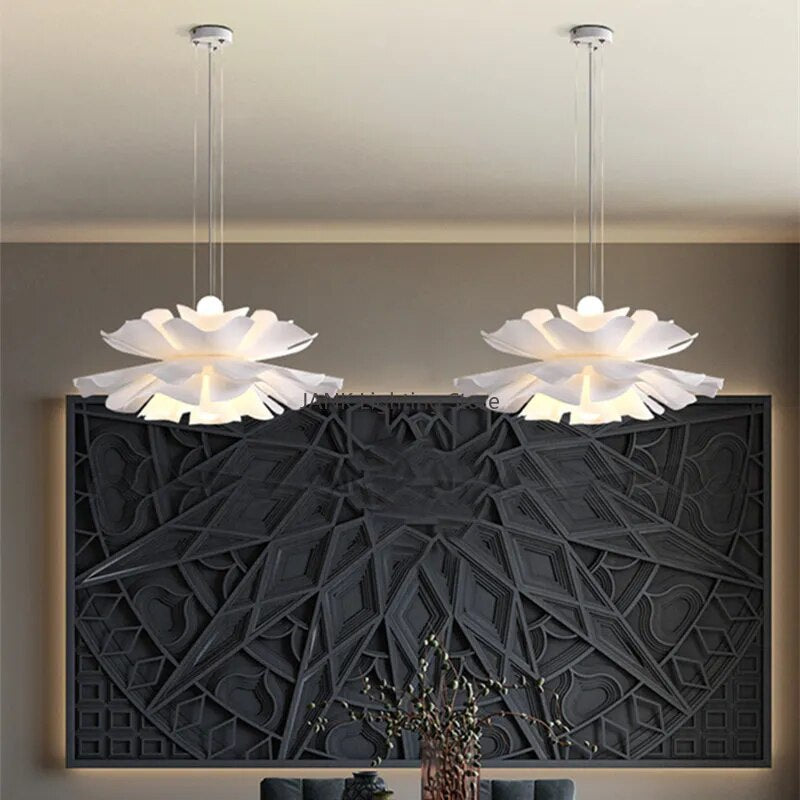 Suspension blanche design avec abat-jour en acrylique LILY