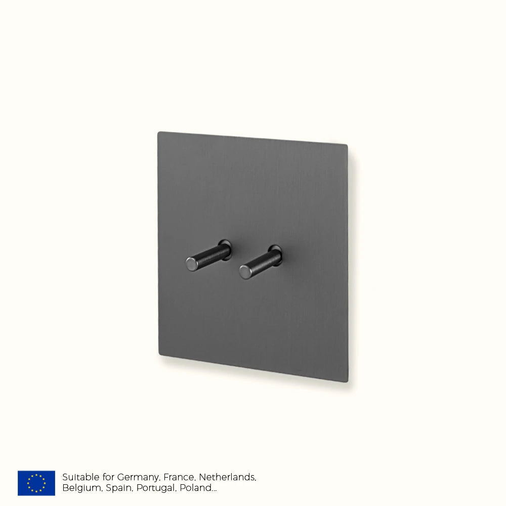 Prises et interrupteurs design minimaliste à bascule en acier inoxydable gris effet brossé SVS12