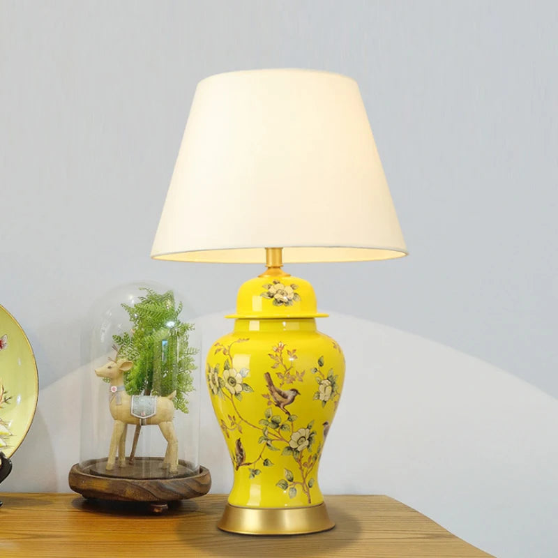 Lampe de Table en céramique jaune à motif fleuri avec abat-jour en tissu VIOLET