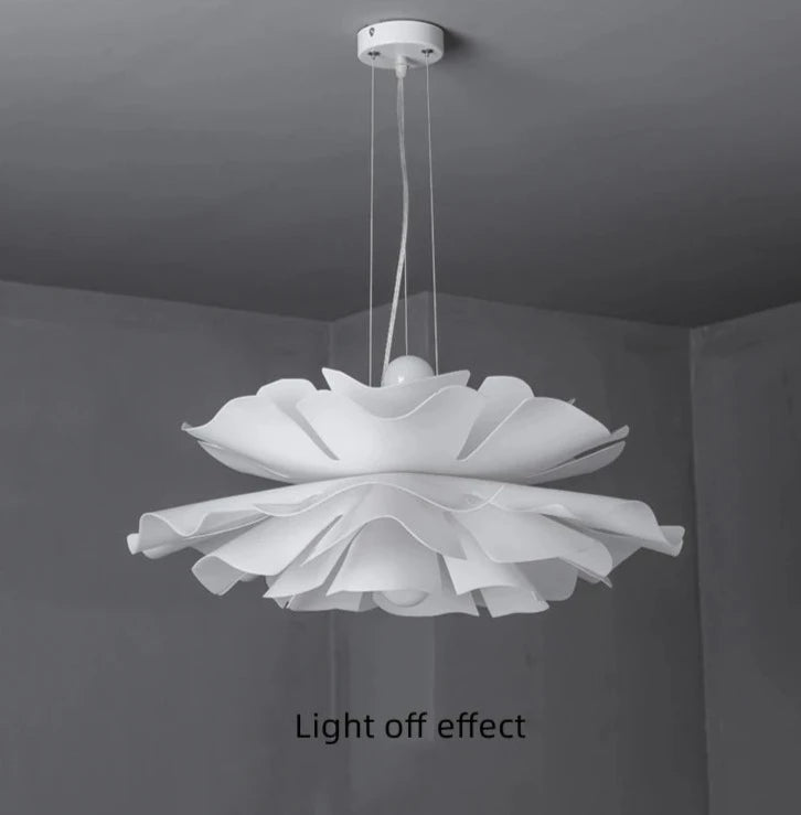 Suspension blanche design avec abat-jour en acrylique LILY